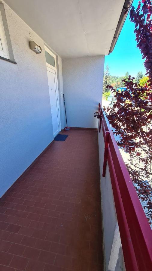 Ferienwohnung Mit Balkon In Krumpendorf Luaran gambar